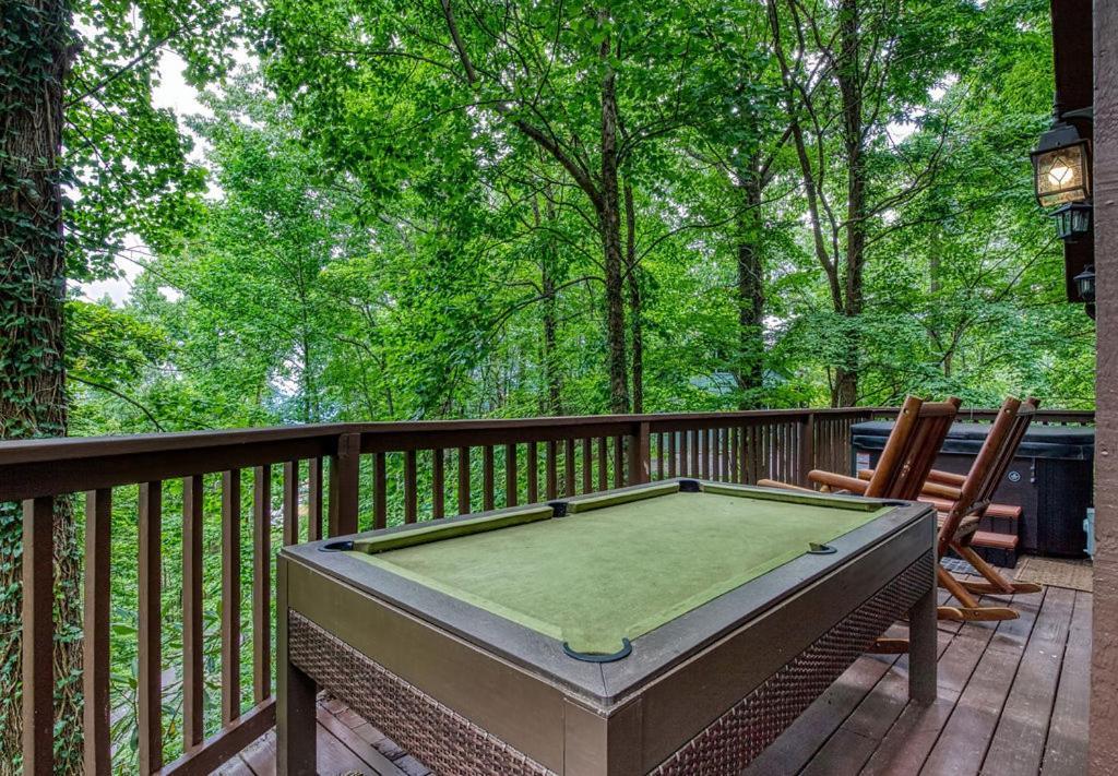 גטלינבורג Moonshine Chalet, Hot Tub, Pool Access, Wifi, 1089 Free Tickets Each Paid Day, Dollywood And More מראה חיצוני תמונה