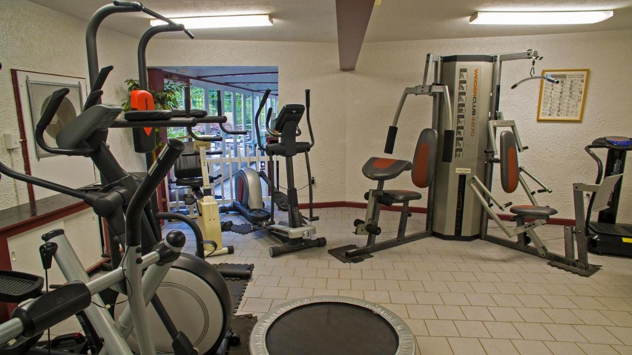 גטלינבורג Moonshine Chalet, Hot Tub, Pool Access, Wifi, 1089 Free Tickets Each Paid Day, Dollywood And More מראה חיצוני תמונה